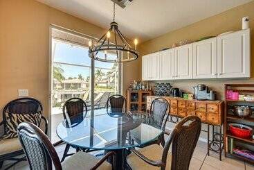 Canal Front Marco Island Home W/ Boat Dock + Pool!