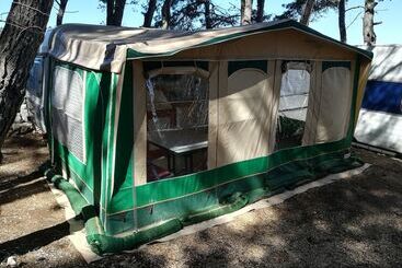 קוטג'' Room In Cabin   Caravan Near The Sea 1
