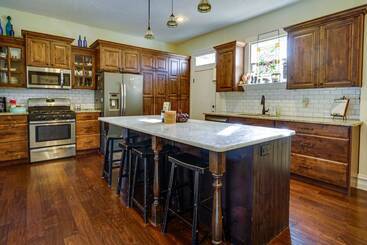 Charming Ogden Vacation Rental: 2 Mi To Downtown