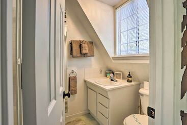 Near Skiing:  The Knotty Pine Cottage  In Big Bear