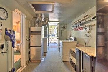 Near Skiing:  The Knotty Pine Cottage  In Big Bear