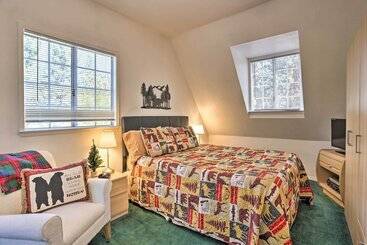 Near Skiing: The Knotty Pine Cottage In Big Bear