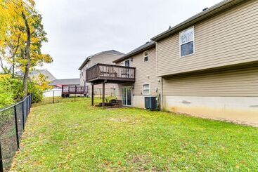 Cozy Ohio Home   Deck, Arcade Games & Near Golfing