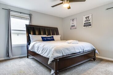 Cozy Ohio Home   Deck, Arcade Games & Near Golfing
