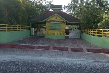 Deano S Cottages