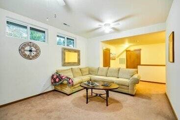별장 Dog Friendly Milwaukie Home: 9 Mi To Dtwn Portland