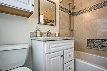 Home Near Mission Bay, Sea World & U Of San Diego!