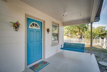 Gulfport Home W/ Fire Pit: Rv/trailer Parking