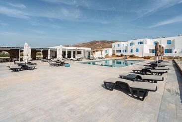 هتل Evripus Suites