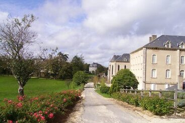 هتل Le Grand Couvent De Gramat