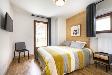 هتل Le Pré D Anne Chloé