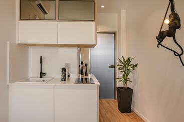 هتل Piazza Suites