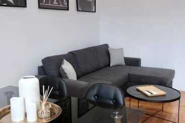 هتل Synpiraeus Apartments & Studios