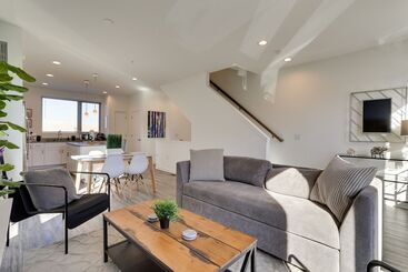 4 Mi To Center City: Philly Home W/ Rooftop Deck