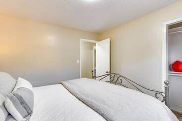 Norman Home W/ Fenced Yard & Grill: 1 Mi To Ou!