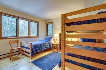 Ski & Golf: Cozy North Conway Mountain Cabin!