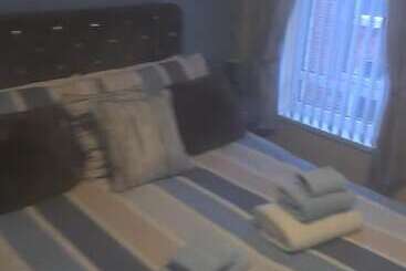 اقامتگاه Annie S House A Modern 1 Bed House In Derry City