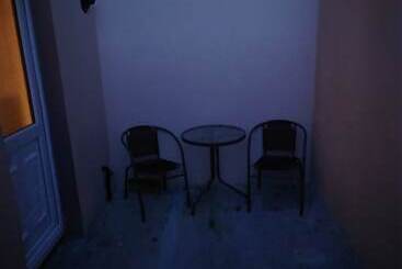 اقامتگاه Annie S House A Modern 1 Bed House In Derry City