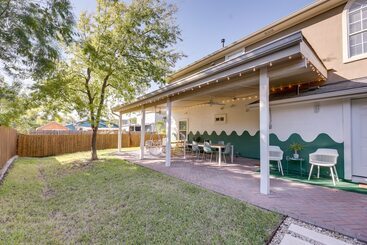 Vibrant Home W/ Patio: 5 Mi To Downtown Austin!