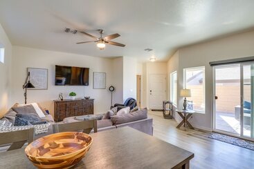 Bullhead City Home: Central A/c + Pool Access
