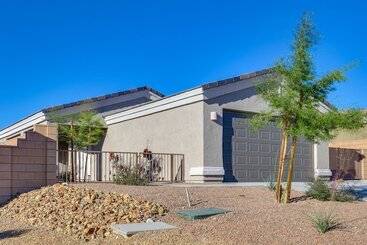 Bullhead City Home: Central A/c + Pool Access