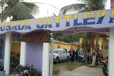 هاستل Pousada Cattleya