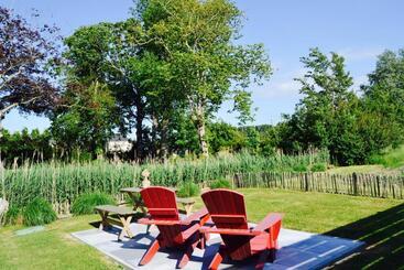 تختخواب و صبحانه Le Petit Chateau Vaartdijk