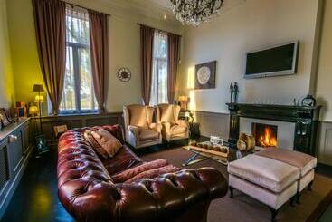 تختخواب و صبحانه Le Petit Chateau Vaartdijk