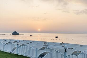 هتل Fun & Sun Club Saphire