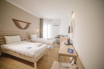 هتل Fun & Sun Club Saphire