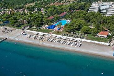 هتل Fun & Sun Club Saphire