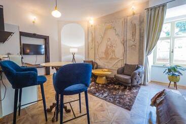 Opera Apartments