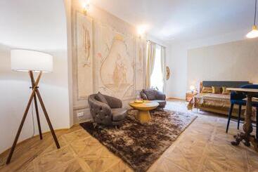 Opera Apartments