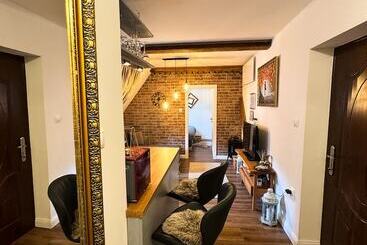 Opera Apartments