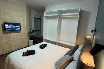 پانسیون Capital Heights Room, Victoria