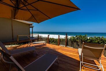 استراحتگاه Adobe Villas