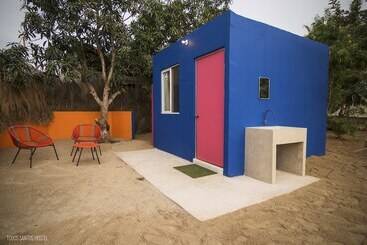 Todos Santos Hostel