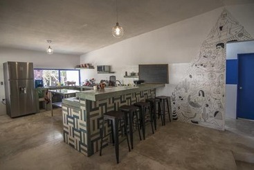 Todos Santos Hostel