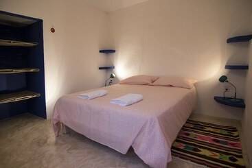 Todos Santos Hostel