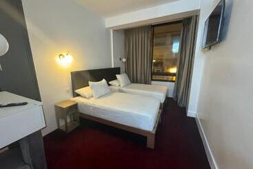 فندق Crystal Boulevard Single/double