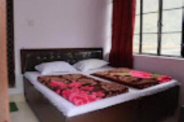 酒店 Mount Inn Badrinath Marg , Birahi , Chamoli