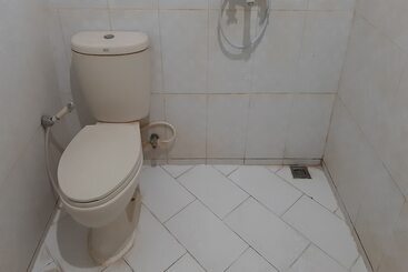هتل Oyo 93642 Penginapan Al Ashar