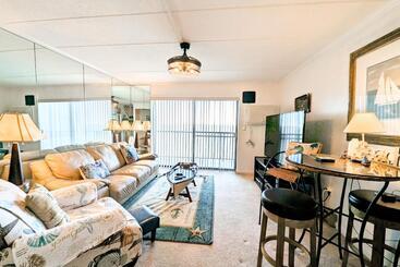 هتل Pintail Point Unit 305