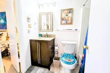 هتل Pintail Point Unit 305