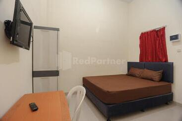 هتل Rawa Buntu House Redpartner