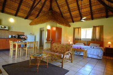 هتل Tamanini Timbavati Lodge