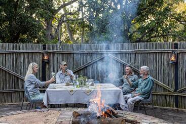 هتل Tamanini Timbavati Lodge