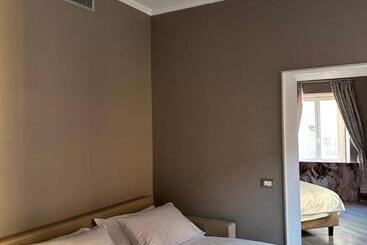 پانسیون Primafila Premium Guest House