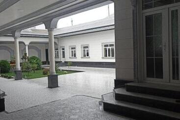 پانسیون Rishtan Guest House Rishton
