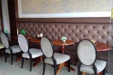 Buenas J Hotel And Spa